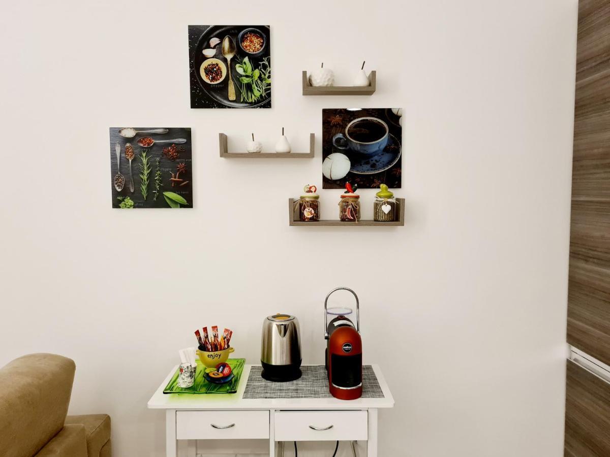 La Gioiosa Naples Inn Zewnętrze zdjęcie