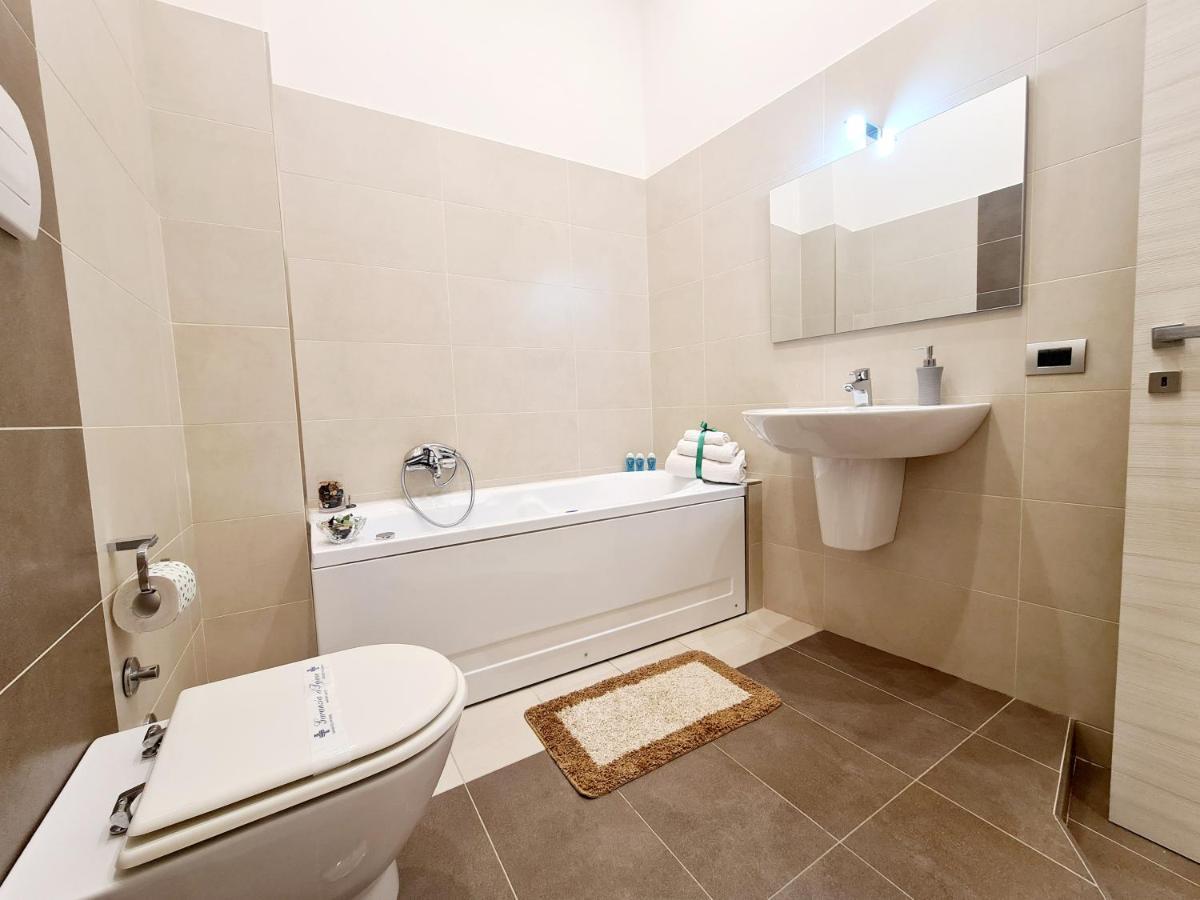 La Gioiosa Naples Inn Zewnętrze zdjęcie