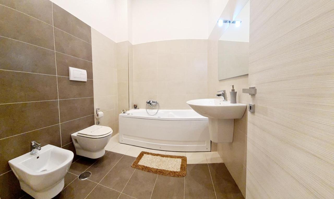 La Gioiosa Naples Inn Zewnętrze zdjęcie